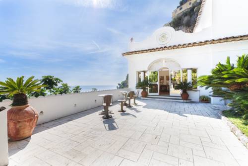 Positano Italië Hotelkamer Promotiecode Booking.com