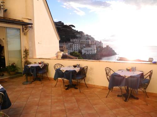 Amalfi Italië Hotelkamer Promotiecode Booking.com