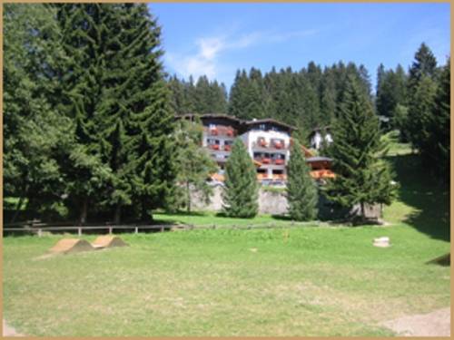 Madonna di Campiglio Italia Código promocional habitación hotel Booking.com