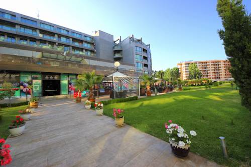 Playa soleada Bulgaria Código promocional habitación hotel Booking.com