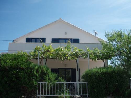 Primošten Kroatië Hotelkamer Promotiecode Booking.com